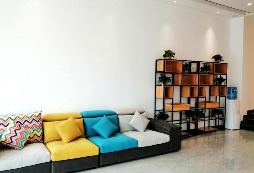 Pai Hotel Guang An Railway North Station