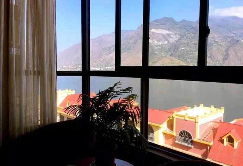 Thank Inn Hotel Sichuan Ya An Hanyuan County Huanhu Road