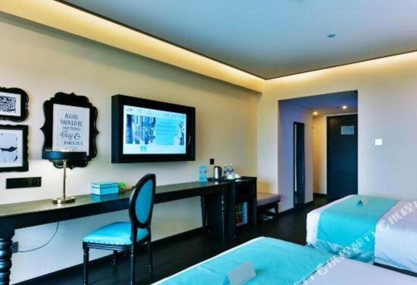 Xana Hotelle Chengdou Xindu Sanhechang Metro Station