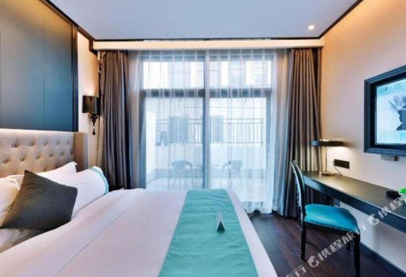 Xana Hotelle Chengdou Xindu Sanhechang Metro Station