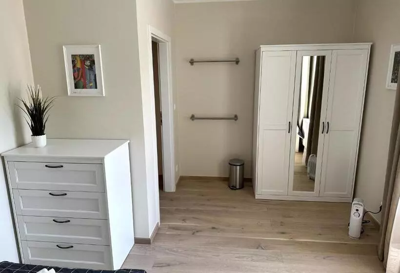 Retkeilymaja Deluxe Double Rooms Helfant Luxembourg