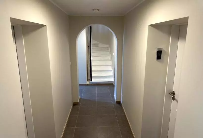 Retkeilymaja Deluxe Double Rooms Helfant Luxembourg