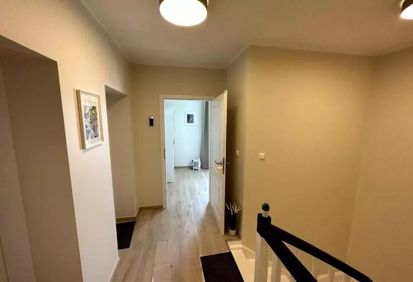 Retkeilymaja Deluxe Double Rooms Helfant Luxembourg