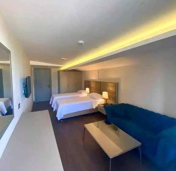 Alice Hotel Antalya