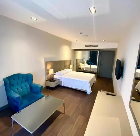 Alice Hotel Antalya