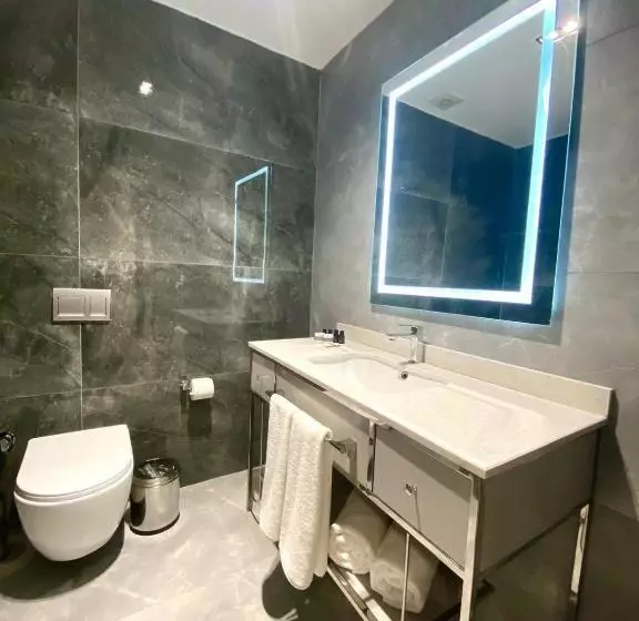 Alice Hotel Antalya