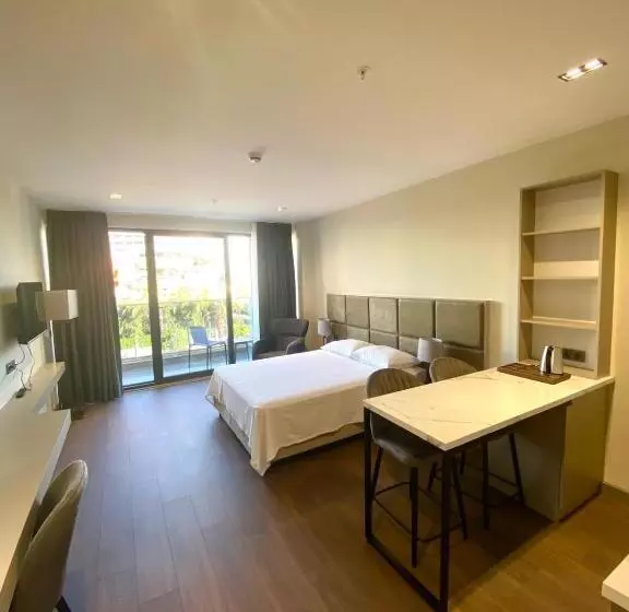 Alice Hotel Antalya