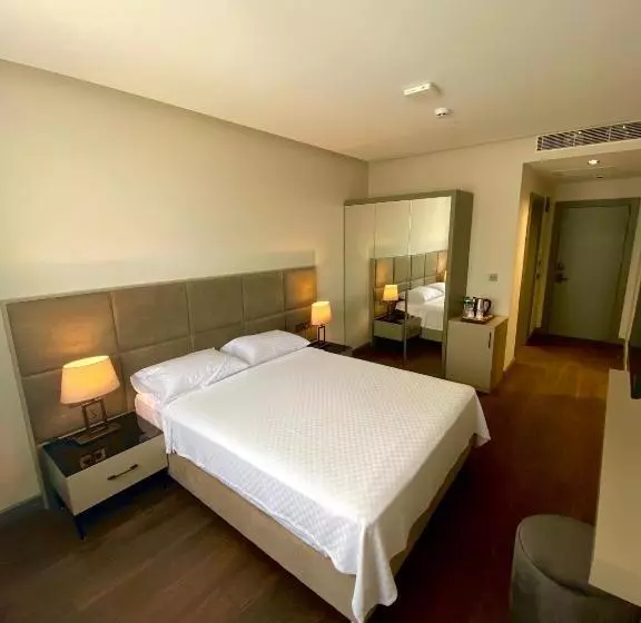 Alice Hotel Antalya