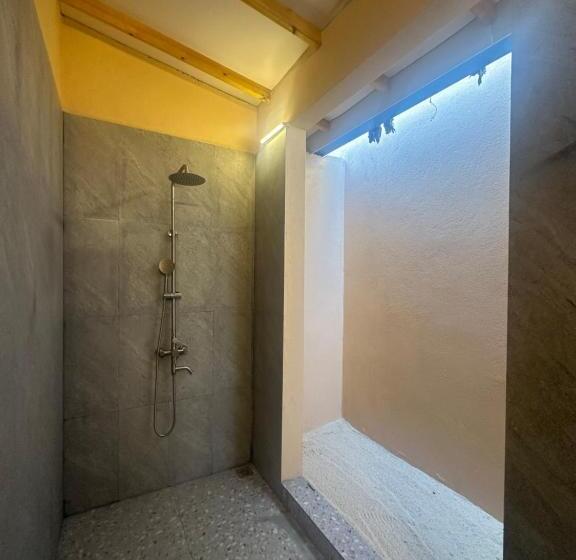 هتل Blue Coral Thoddoo