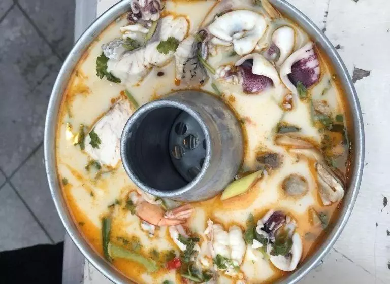 ホテル Cha Am Villa Beach