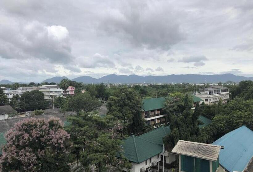 Hotel Cha Am Villa Beach