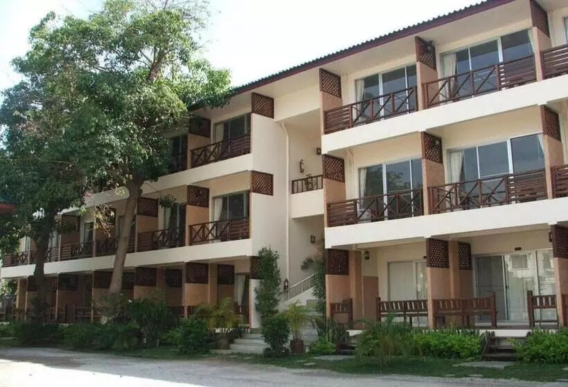 ホテル Cha Am Villa Beach