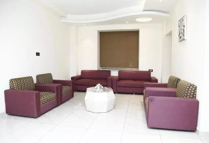 ホテル Pacific Roorkee