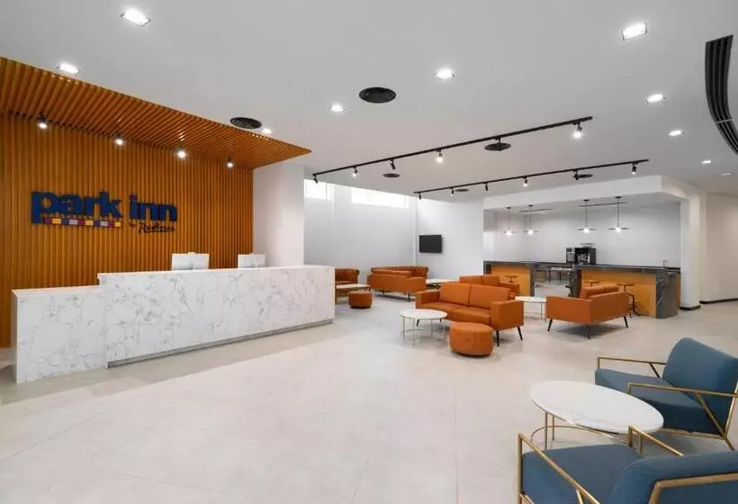 Hotelli Park Inn By Radisson Makkah Thakher Algharbi