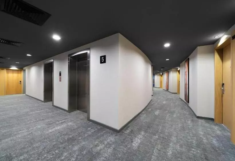 Hotelli Park Inn By Radisson Makkah Thakher Algharbi