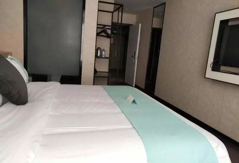 Hotelli Xana Lite Ganzi Luding Yanan Road