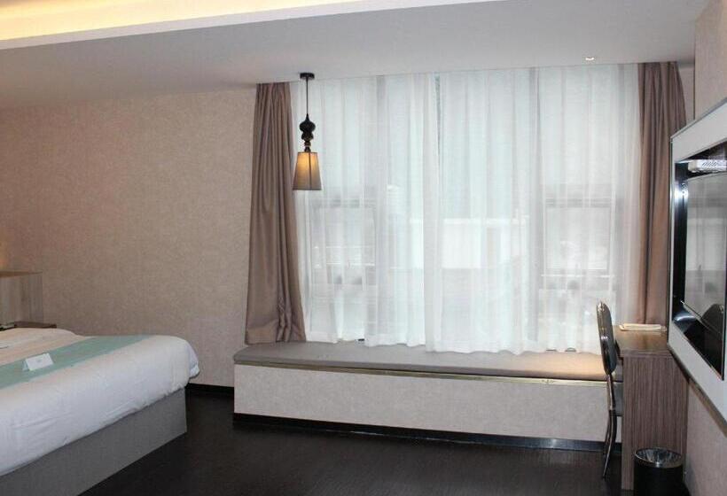 בית מלון כפרי Xana Lite Ganzi Luding Yanan Road