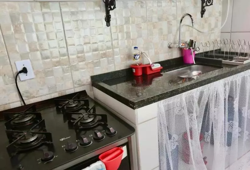 ペンション Casa Matatiso   Quartos Privados Em Casa Hostel No Abraão