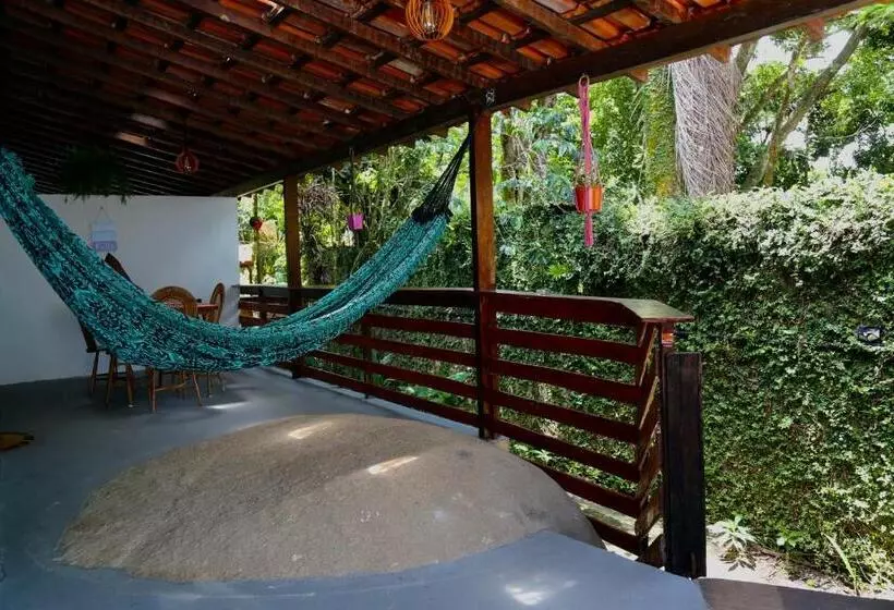 ペンション Casa Matatiso   Quartos Privados Em Casa Hostel No Abraão