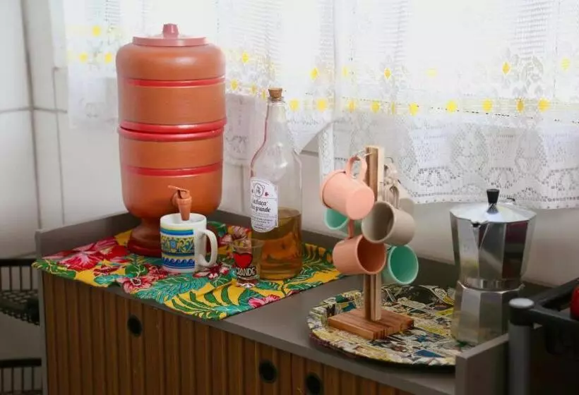 ペンション Casa Matatiso   Quartos Privados Em Casa Hostel No Abraão