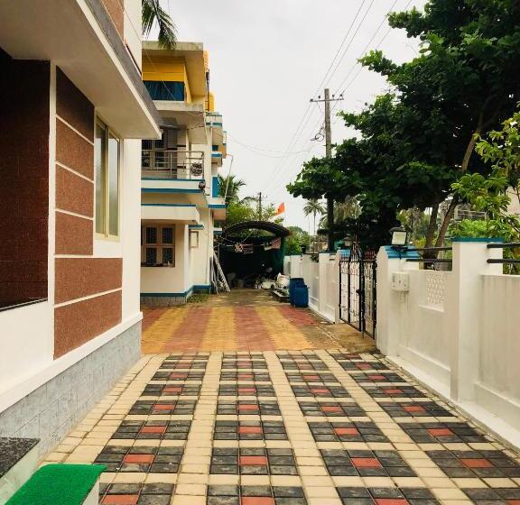 Pensão Homestay At Thottam Beach