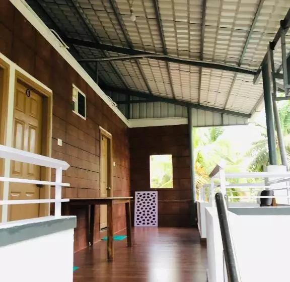 ペンション Homestay At Thottam Beach