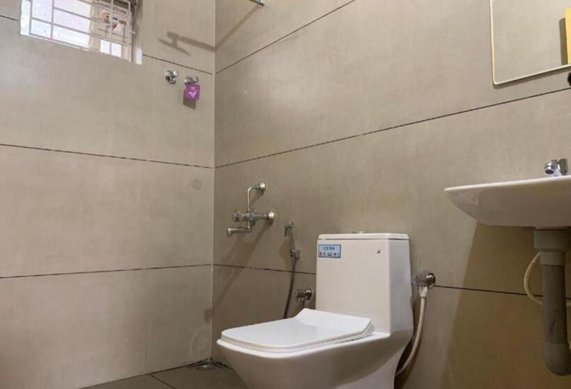 Pensão Homestay At Thottam Beach