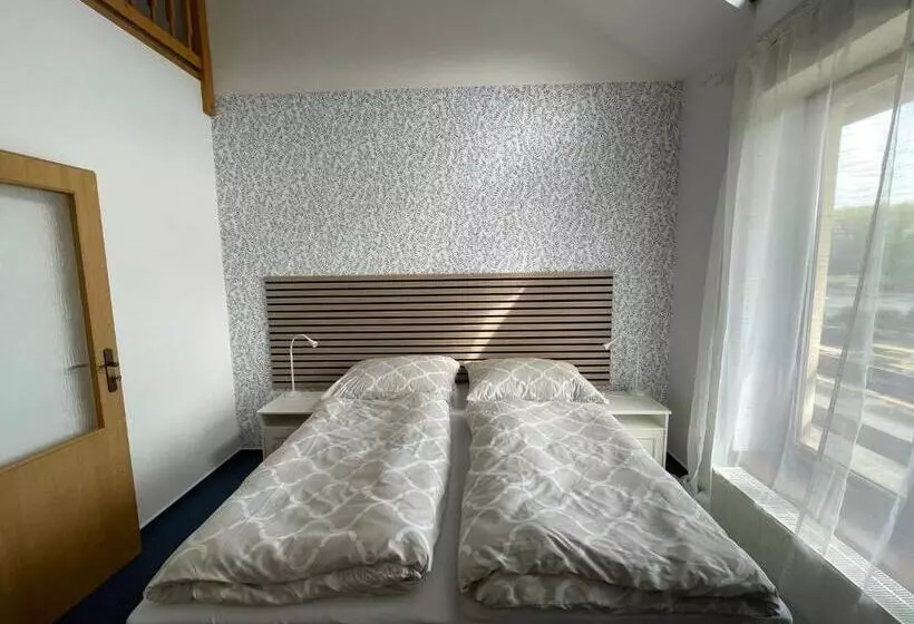 Majatalo Marina Vltava