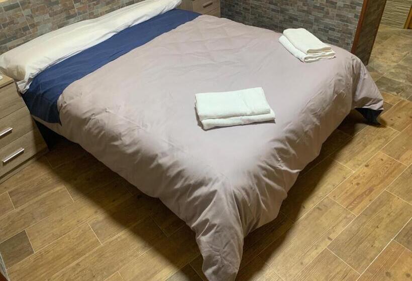 Pensión Valdeverdeja   Entorno Rural Y Natural   Castilla La Mancha