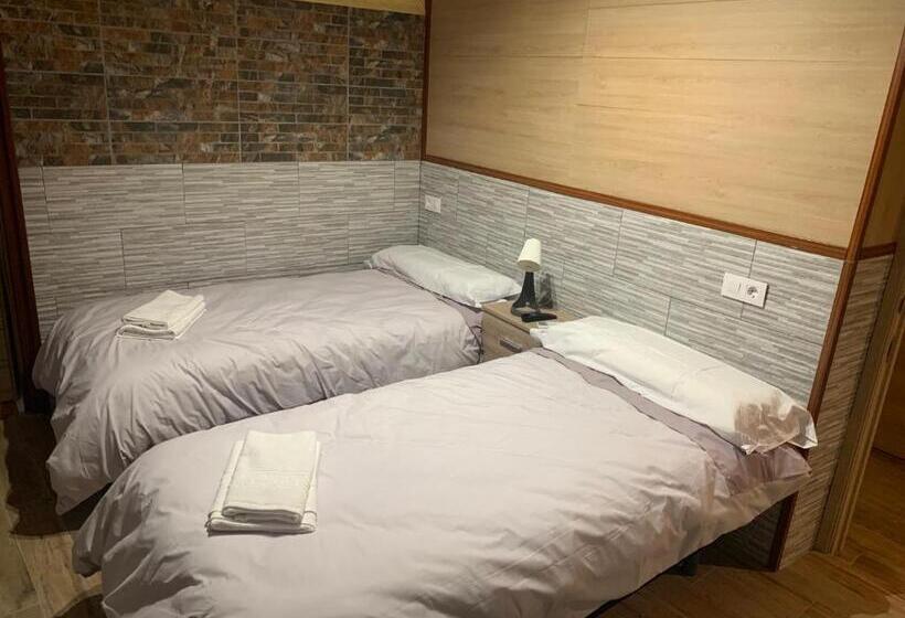 Pensión Valdeverdeja   Entorno Rural Y Natural   Castilla La Mancha