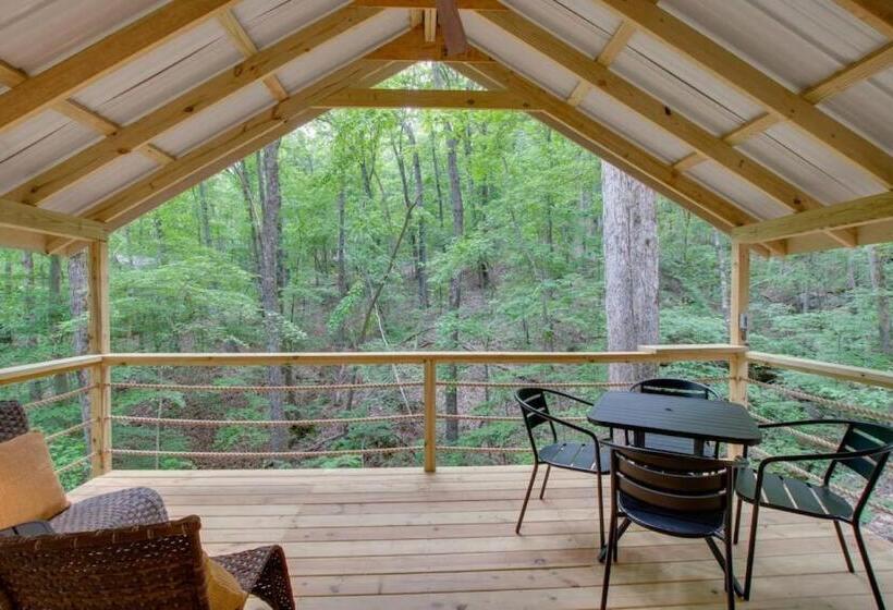 Курорт Hogwarts Luxury Glamping Tent Harry Potter Theme