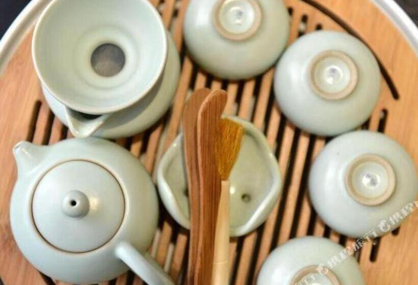 Xana Hotelle Nanchang Honggutan