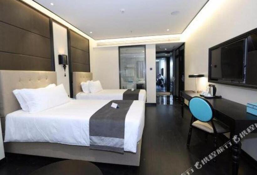 Xana Hotelle Nanchang Honggutan