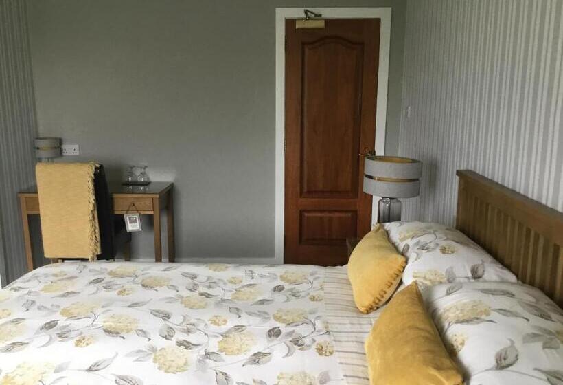 Bed and Breakfast The Gables