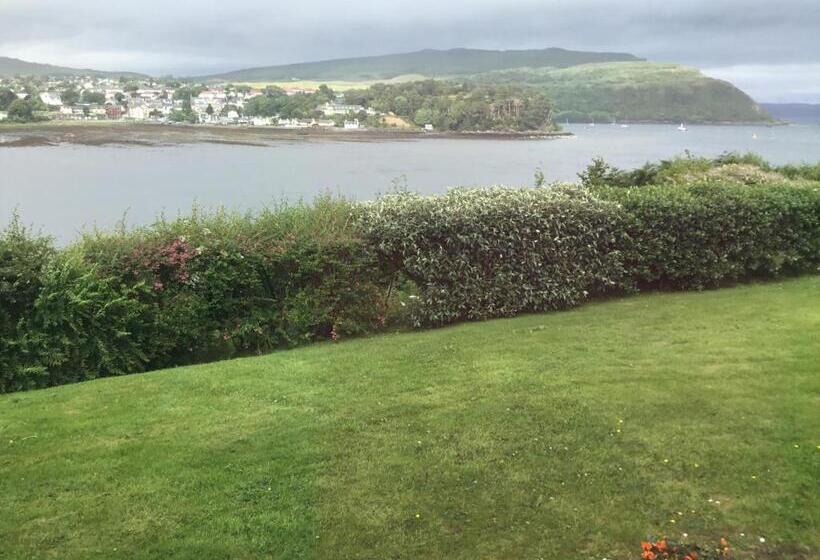 Bed and Breakfast The Gables