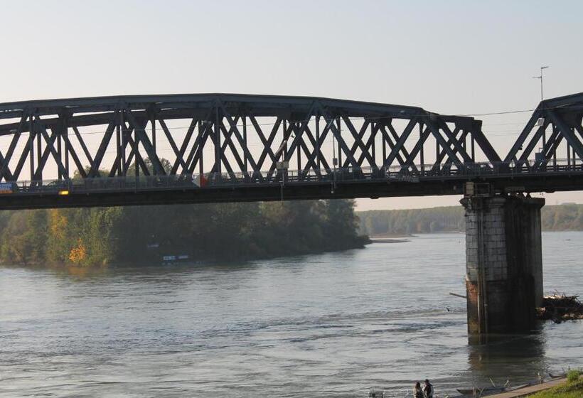 هتل Cremona Viale