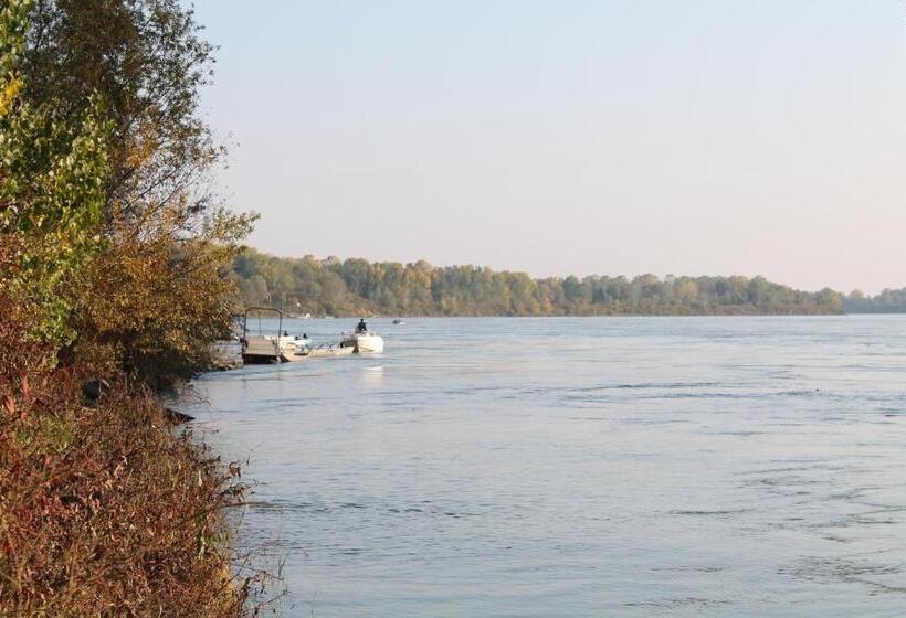 هتل Cremona Viale