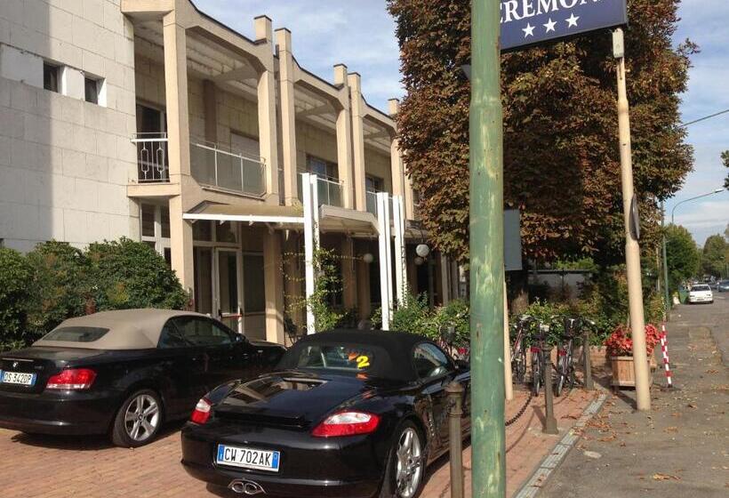 هتل Cremona Viale