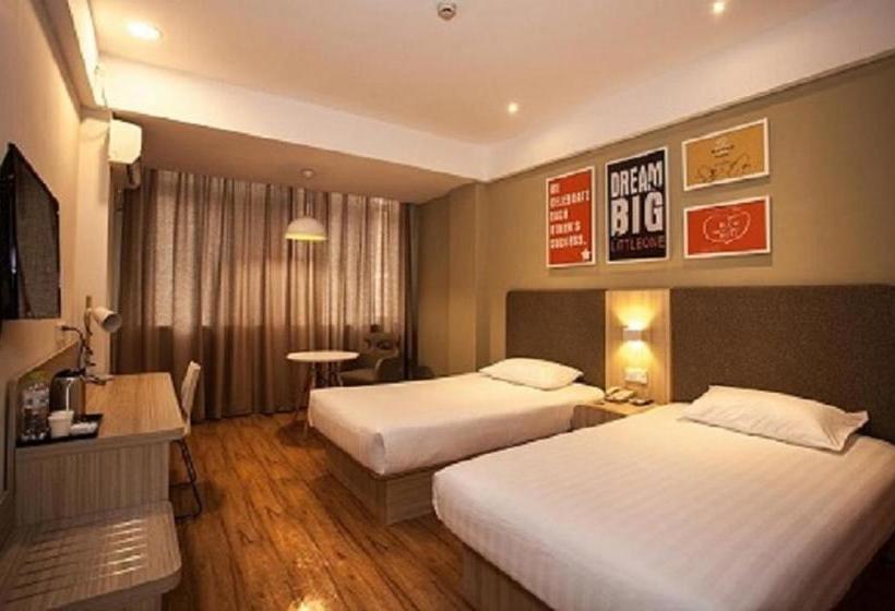 בית מלון כפרי Hanting Express Shaoxing East Of Renmin Road