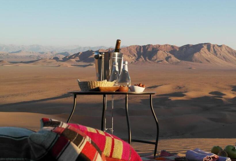 Wara Hotel & Experience