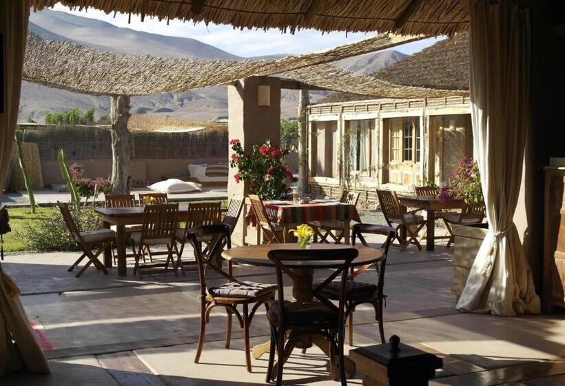 Wara Hotel & Experience