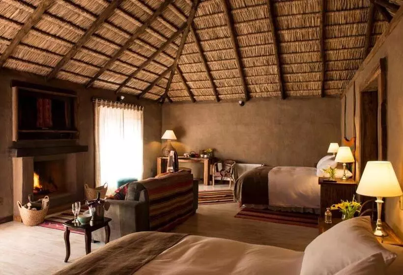 Wara Hotel & Experience
