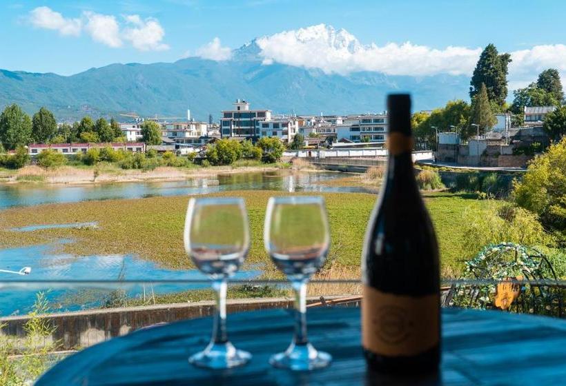 Szálló House & White Lakeside Lodge