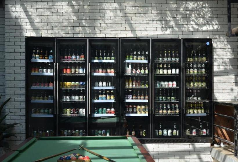 Szálló House & White Lakeside Lodge