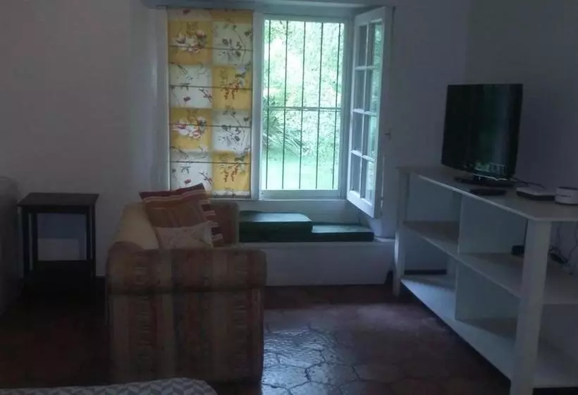 Aamiaismajoitus (B&B) Casco El Trapiche