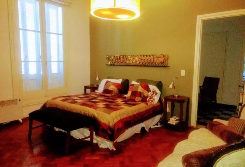Aamiaismajoitus (B&B) Casco El Trapiche