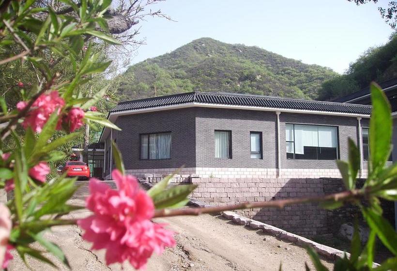 Beijing Badaling Qinglongquan Leisure Resort