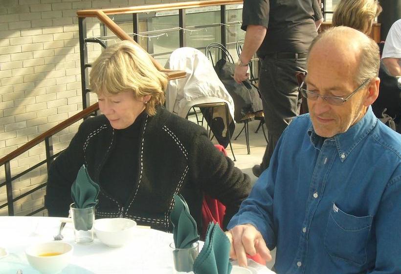 Beijing Badaling Qinglongquan Leisure Resort