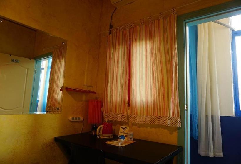 Chengdu Dreams Travel International Youth Hostel