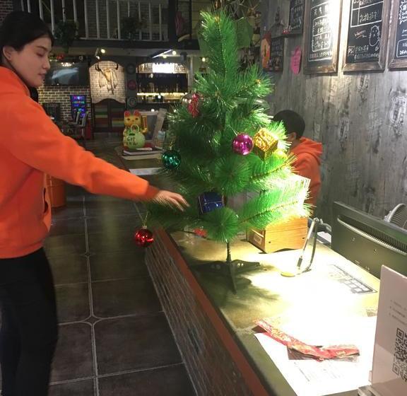 Chengdu Dreams Travel International Youth Hostel